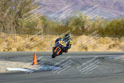 media/Jan-16-2022-CVMA (Sun) [[7f3d92989d]]/Race 3 Amateur Supersport Middleweight/